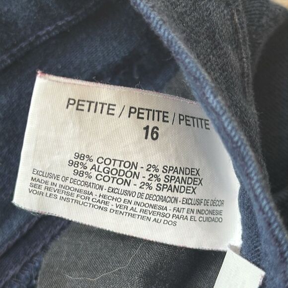 Gloria Vanderbilt Amanda Jeans! - Picture 5 of 12